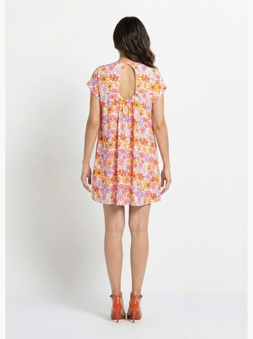Robe fleurie, détail dos forme goutte - AFIBEL - Kiabi Robe fleurie, détail dos forme goutte - AFIBEL - Kiabi