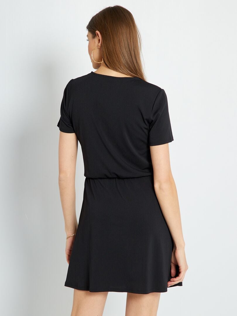 Robe fluide à manches courtes noir - Kiabi