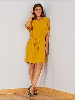 Robe fluide ceinturée 'JDY' - Kiabi