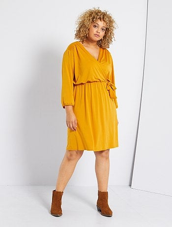 Robe fluide effet cache cœur