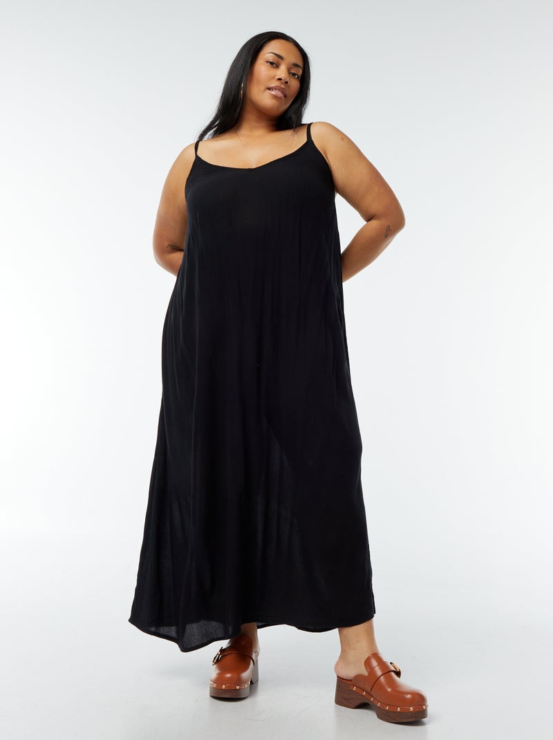 Robe fluide longue avec fines bretelles réglables noir - Kiabi