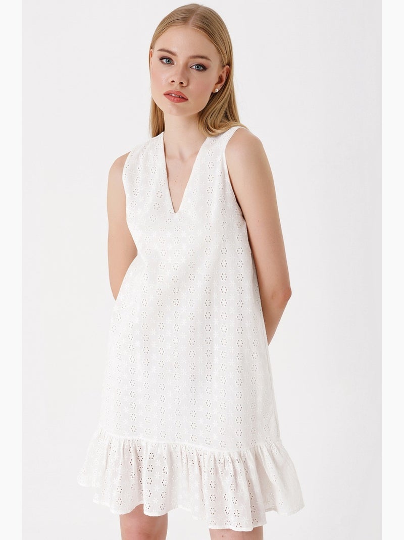 Robe Fluide sans Manche Blanc - Kiabi