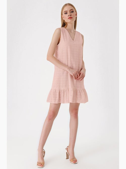 Robe Fluide sans Manche - Kiabi