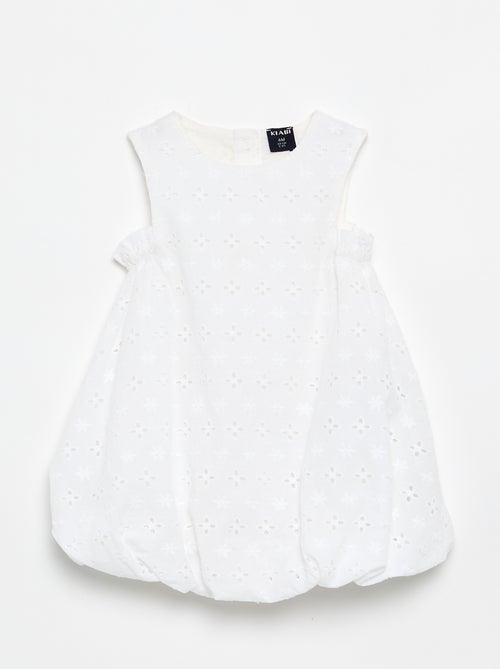 Robe forme boule avec broderies anglaises - Kiabi Robe forme boule avec broderies anglaises - Kiabi