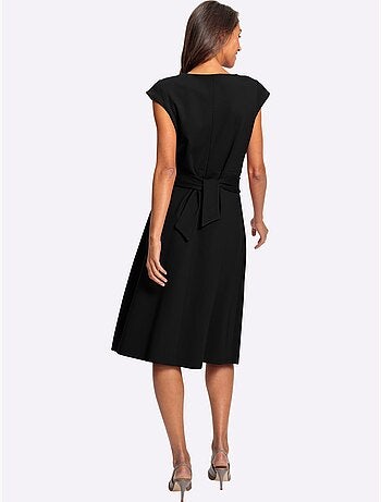 Robe Fourreau Lien à Nouer Pour Régler La Largeur - Taille Standard - Helline