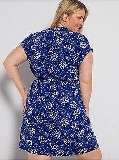 Robe housse avec ceinture - Kiabi