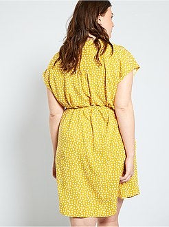 Robe housse avec ceinture - Kiabi