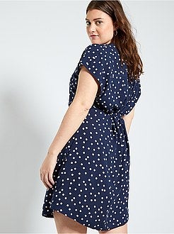 Robe housse avec ceinture - Kiabi