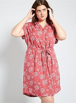 Robe housse avec ceinture - Kiabi