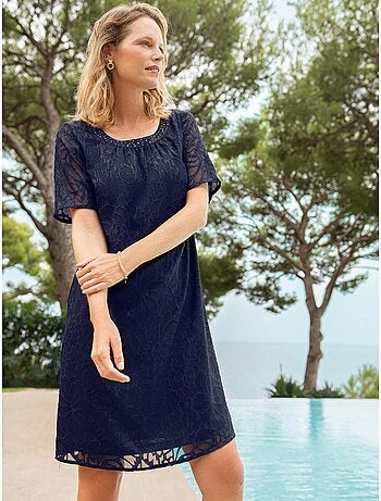 Robe housse en tissu effet dentelle