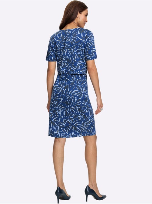 Robe imprimée à motifs feuilles et manches courtes encolure ronde - Taille courte - Witt - Kiabi Robe imprimée à motifs feuilles et manches courtes encolure ronde - Taille courte - Witt - Kiabi