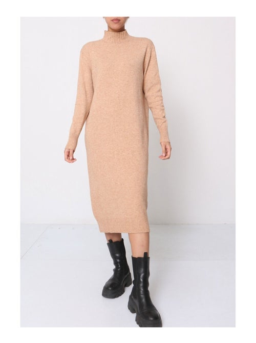 Robe Kebello - Kiabi