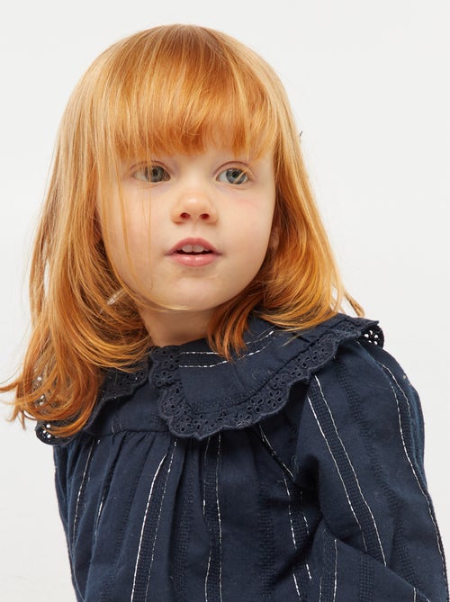 Robe légère avec fils brillants all over + col avec broderies - Kiabi