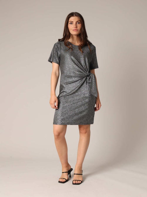 Robe légèrement pailletée avec nœud 'Deeluxe' - Kiabi
