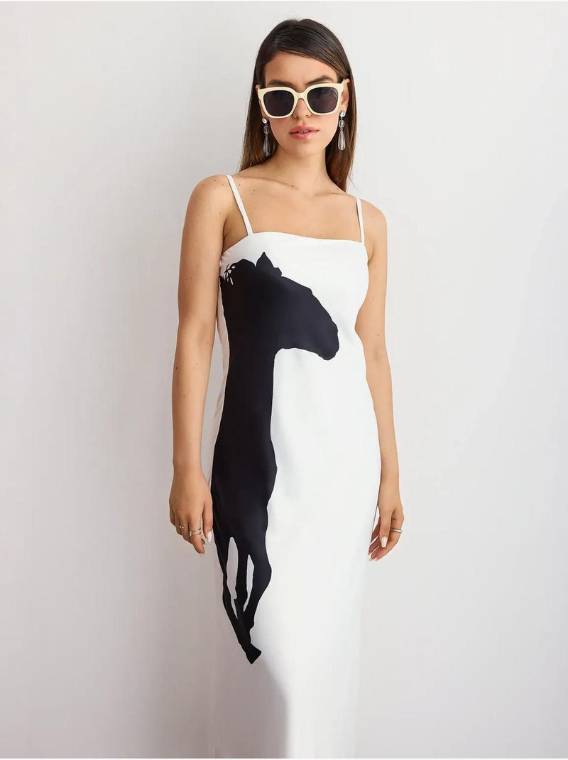 Robe longue à bretelles spaghetti et imprimé graphique Multicolore - Kiabi