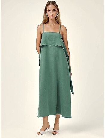 Robe longue à bretelles spaghetti superposées et col carré