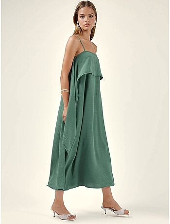 Robe longue à bretelles spaghetti superposées et col carré