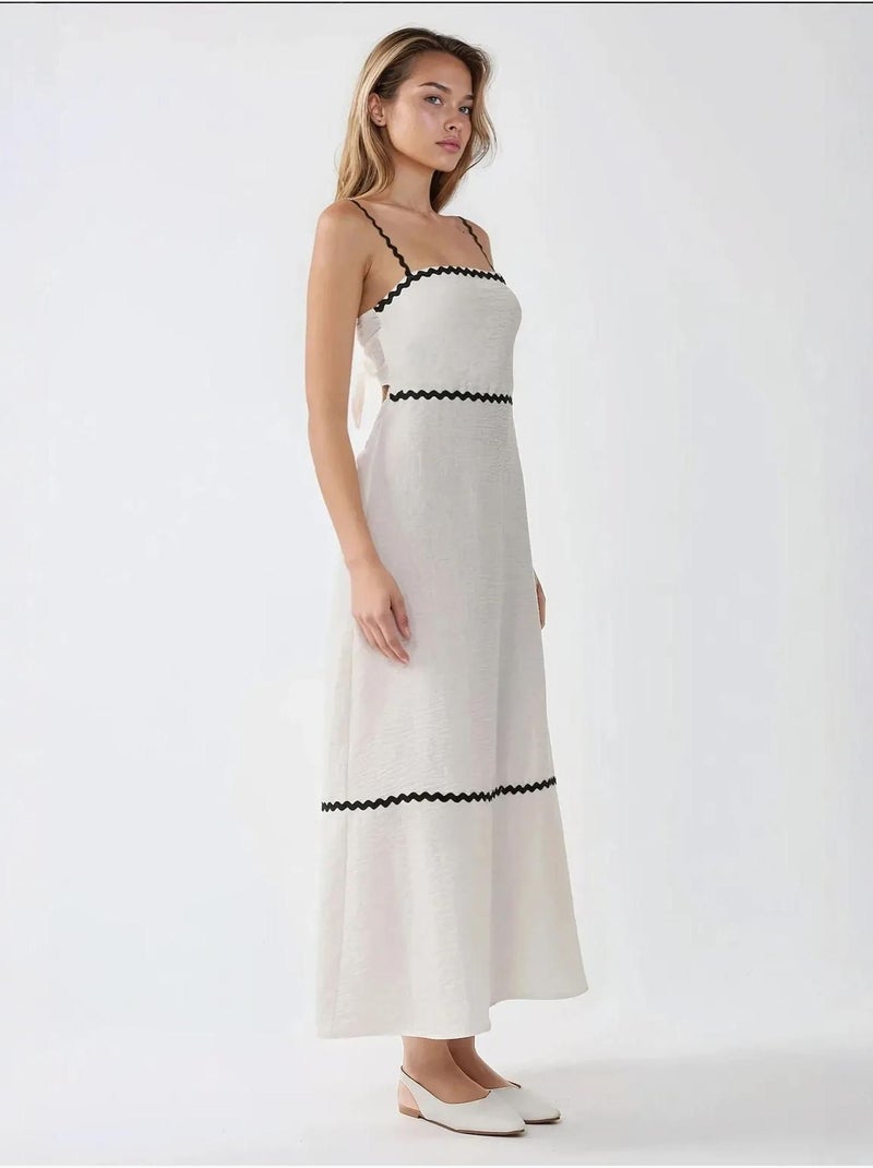 Robe longue à col carré Blanc - Kiabi