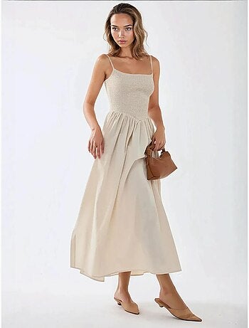 Robe longue à col carré et coupe a hiccup