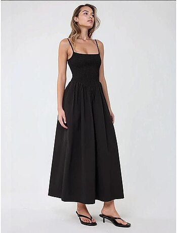 Robe longue à col carré et coupe a hiccup