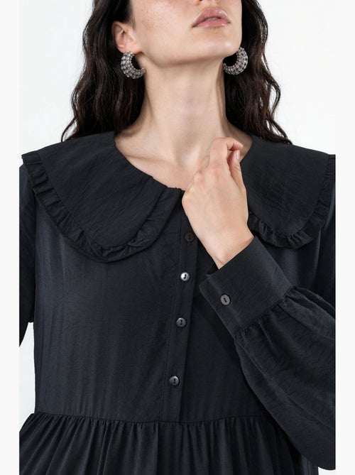 Robe longue à col claudine et fermeture à boutons bdart - Kiabi Robe longue à col claudine et fermeture à boutons bdart - Kiabi
