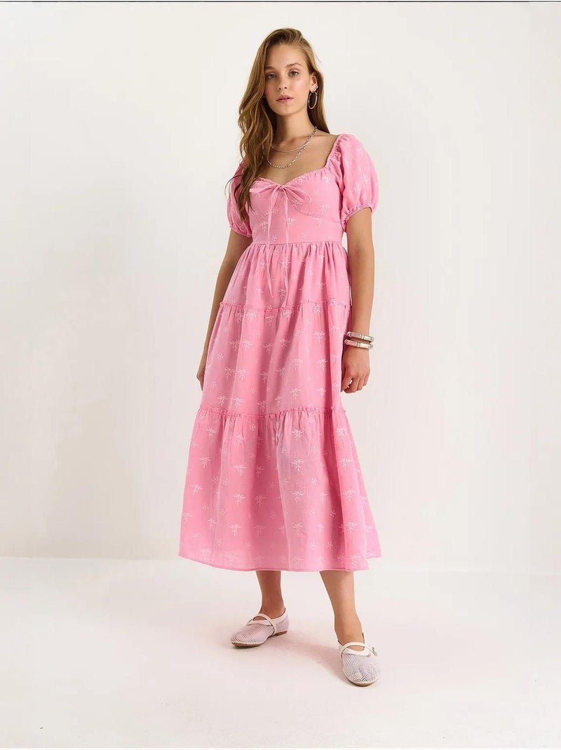 Robe longue à col cœur brodé lucci Rose fluo/Solinotes - Kiabi