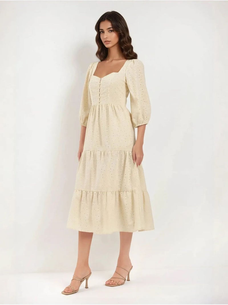 Robe longue à col cœur brodé Sable - Kiabi