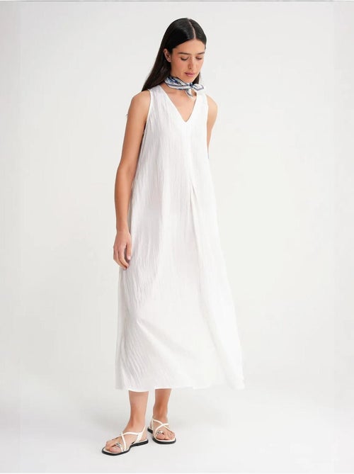 Robe longue à col en v en tissu seersucker mixray - Kiabi