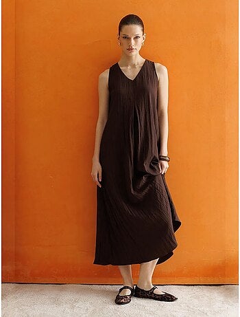 Robe longue à col en v en tissu seersucker mixray