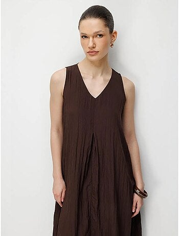 Robe longue à col en v en tissu seersucker mixray