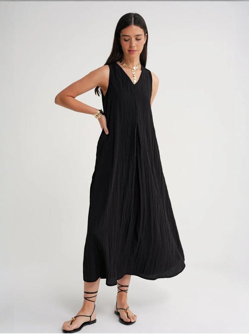 Robe longue à col en v en tissu seersucker mixray - Kiabi