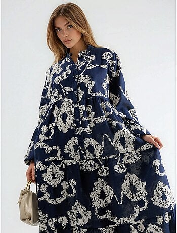 Robe longue à col en v et à motifs avec boutons