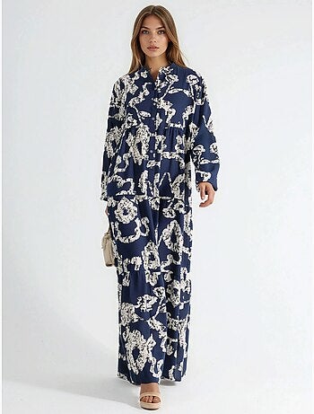 Robe longue à col en v et à motifs avec boutons