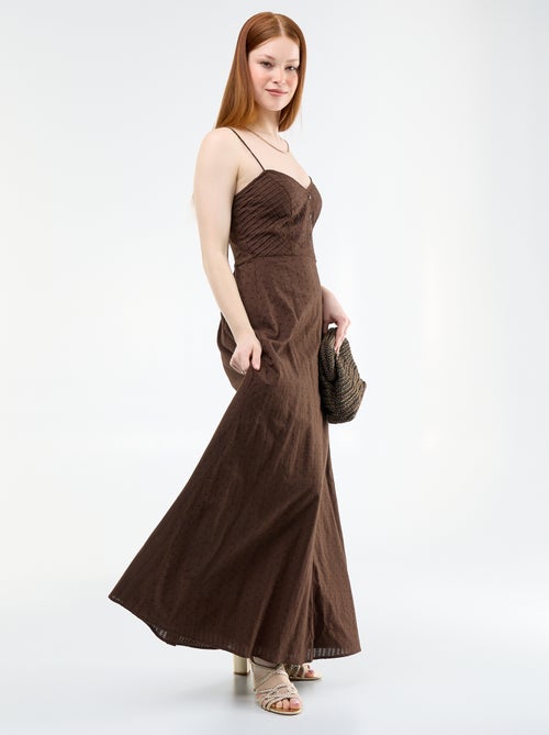 Robe longue à fines bretelles et broderies - Kiabi Robe longue à fines bretelles et broderies - Kiabi