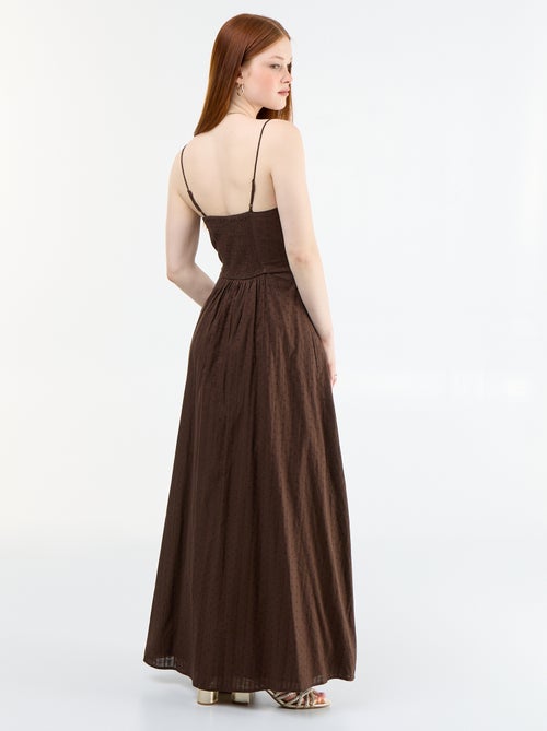 Robe longue à fines bretelles et broderies - Kiabi Robe longue à fines bretelles et broderies - Kiabi