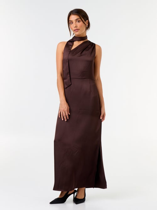 Robe longue à la coupe asymétrique - Kiabi Robe longue à la coupe asymétrique - Kiabi