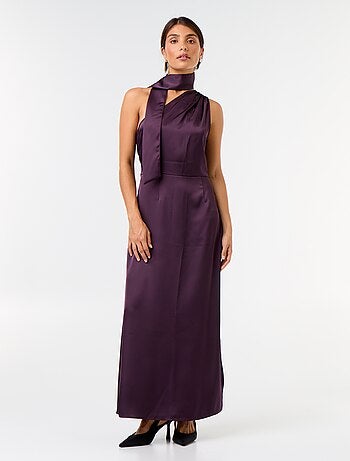 Robe longue à la coupe asymétrique