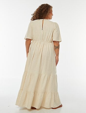Robe longue à manches courtes et base à étage