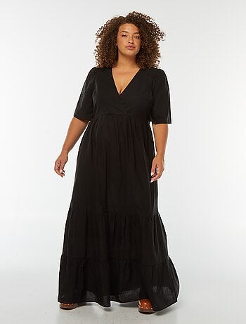 Robe longue à manches courtes et base à étage