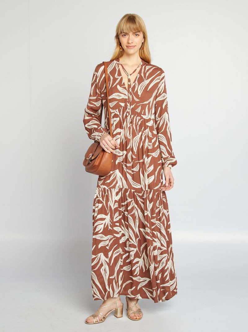 Robe longue à motif avec col tunisien Marron - Kiabi