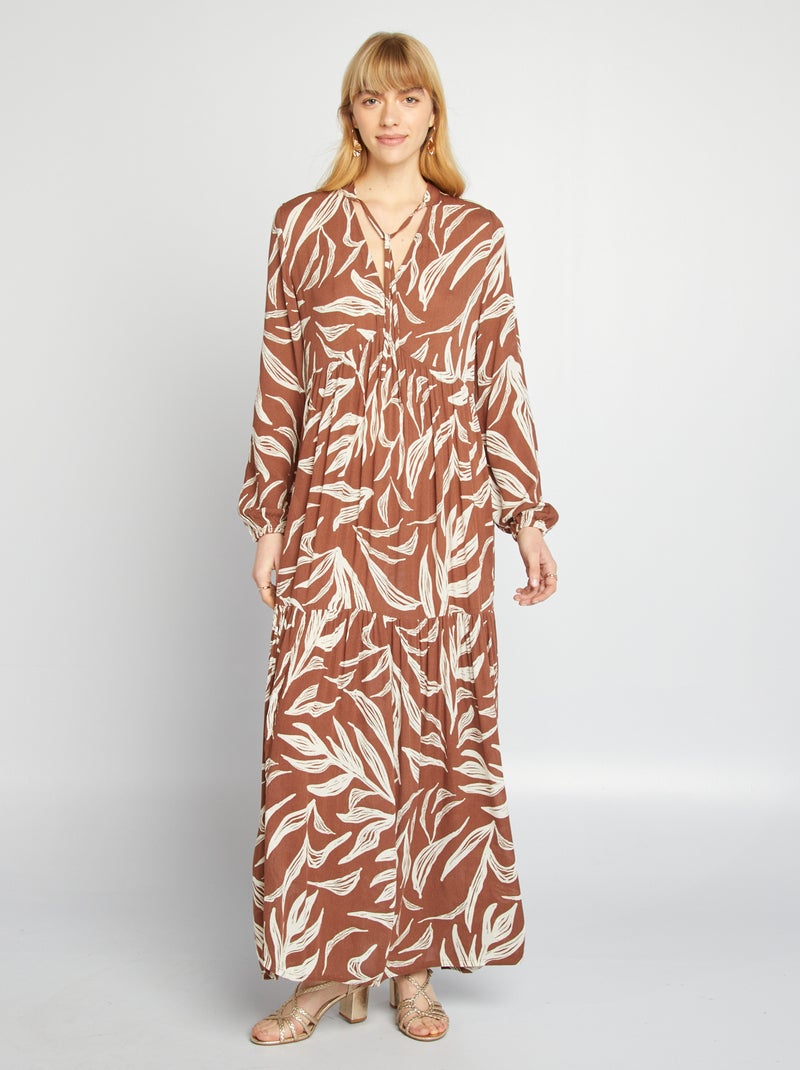 Robe longue à motif avec col tunisien Marron - Kiabi