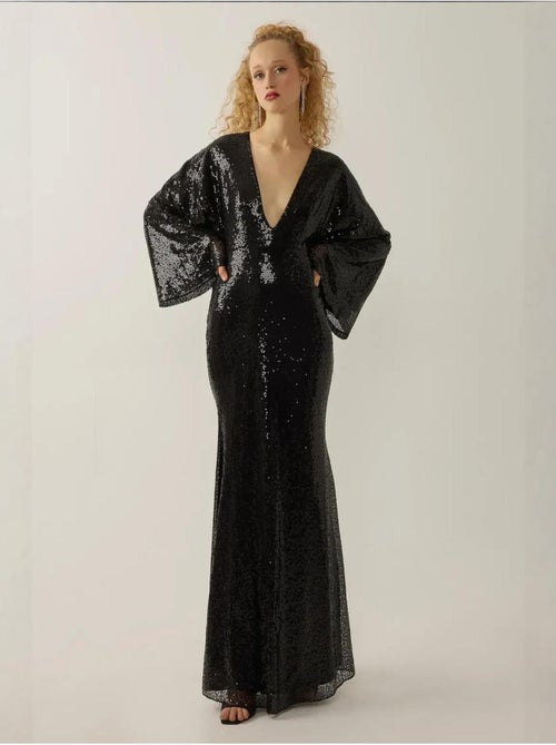 Robe longue à paillettes et col en V, manches ange - Kiabi Robe longue à paillettes et col en V, manches ange - Kiabi