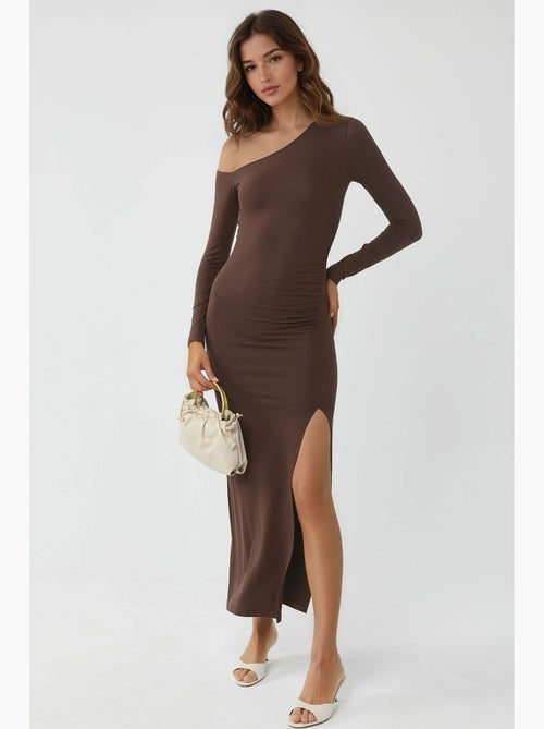 Robe longue asymétrique à col et volants busem - Kiabi Robe longue asymétrique à col et volants busem - Kiabi