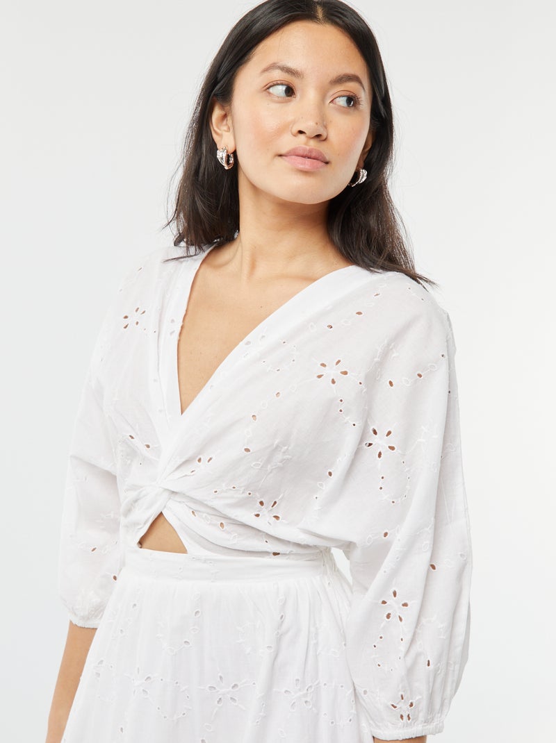 Robe longue avec broderie anglaise et volant à la base blanc - Kiabi