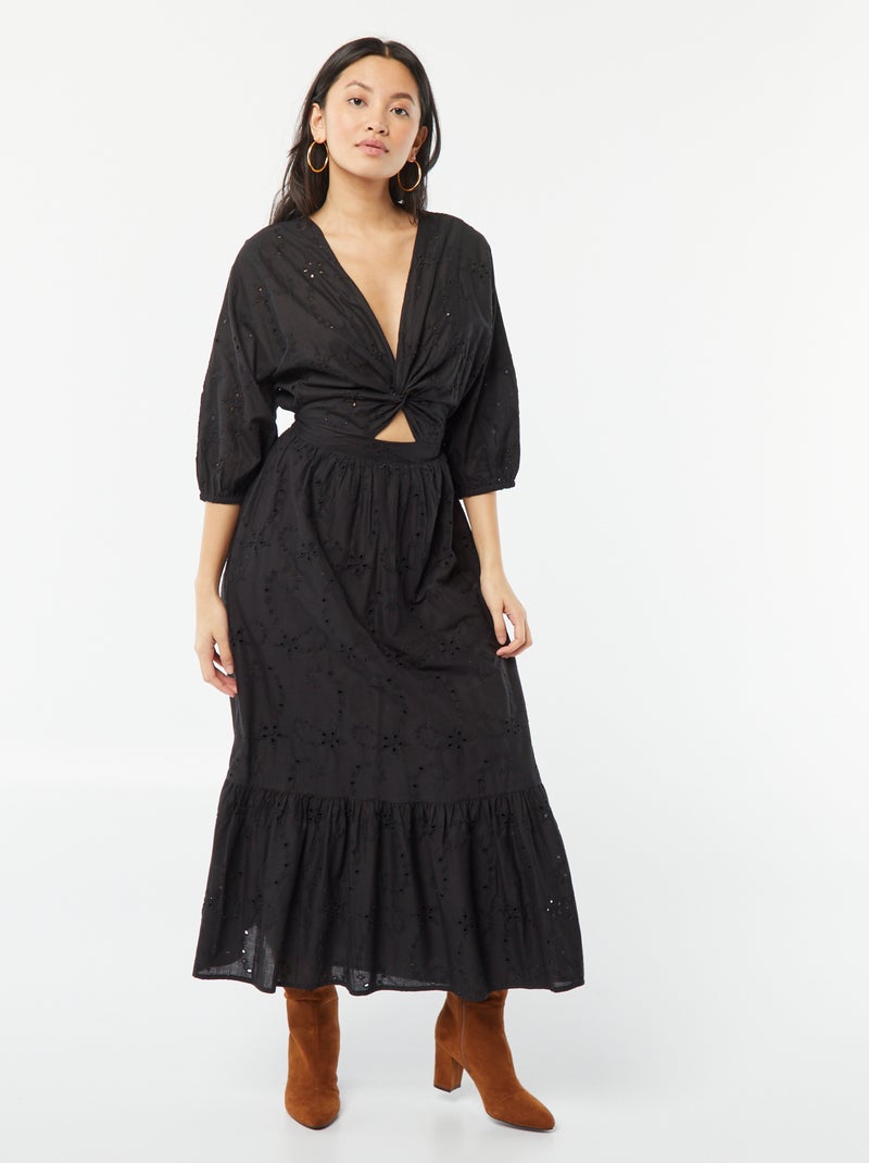 Robe longue avec broderie anglaise et volant à la base noir - Kiabi
