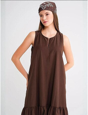 Robe longue avec col pointu et volants mixray