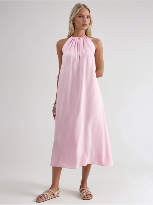 Robe longue avec détail drapé busem - Kiabi Robe longue avec détail drapé busem - Kiabi