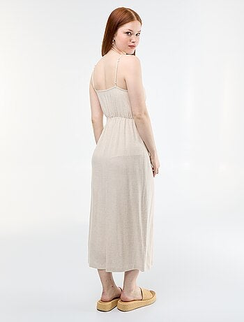 Robe longue avec fines bretelles ajustables