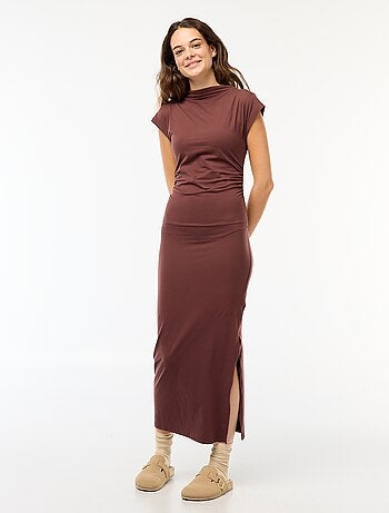 Robe longue avec fronces