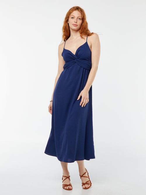 Robe longue avec un effet nouer et drapé devant - Kiabi